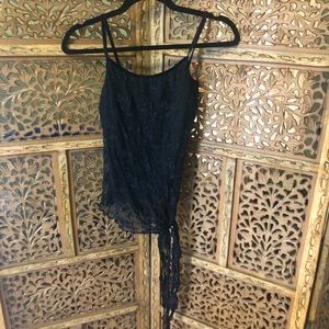 🔥 Bebe Medium lace over cropped tank side tie top